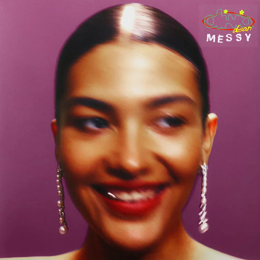 Olivia Dean – Messy
